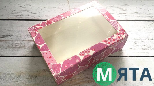 Коробка 11,5х15,5х5 см с окном Розовые Сердца